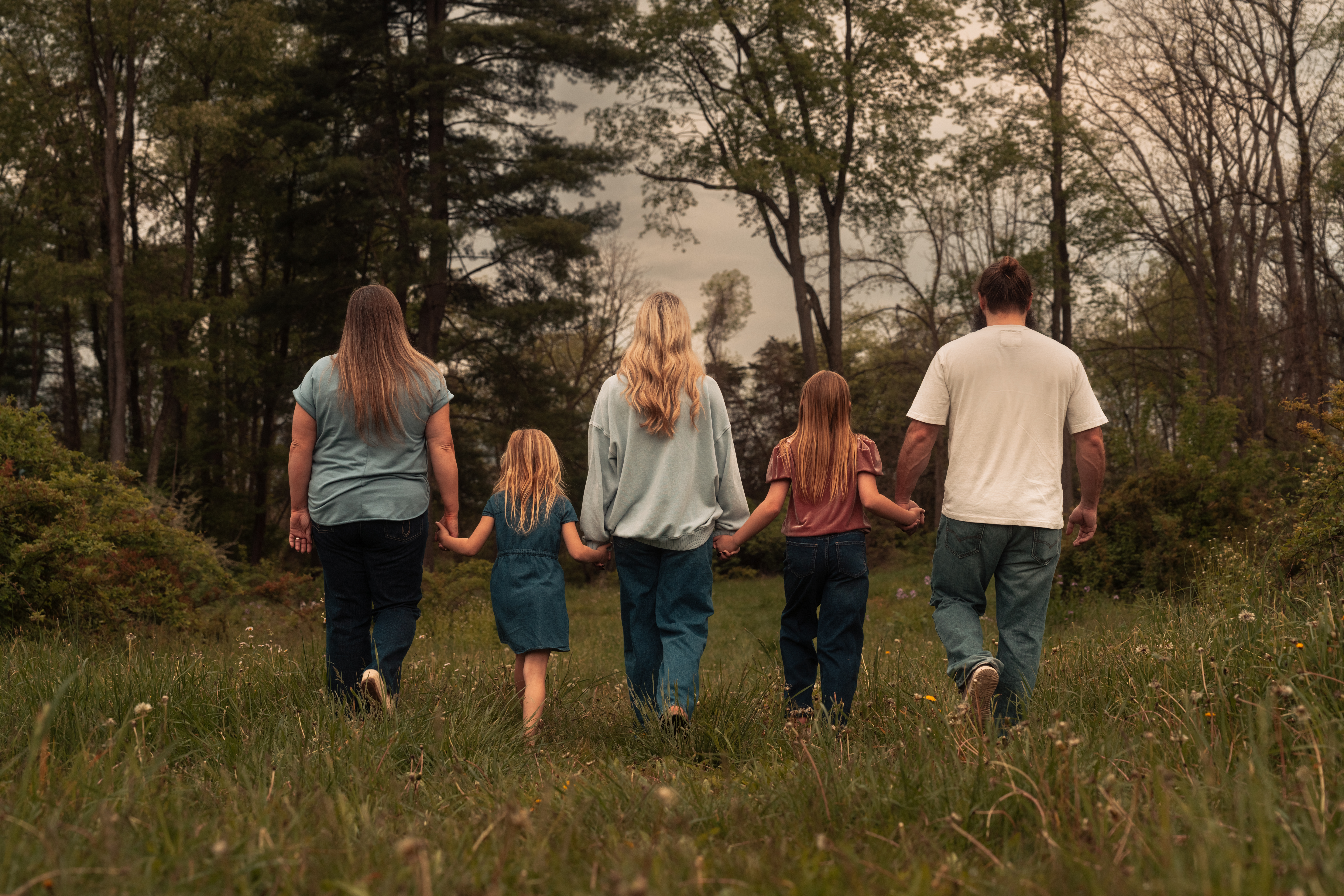 Family session in nature